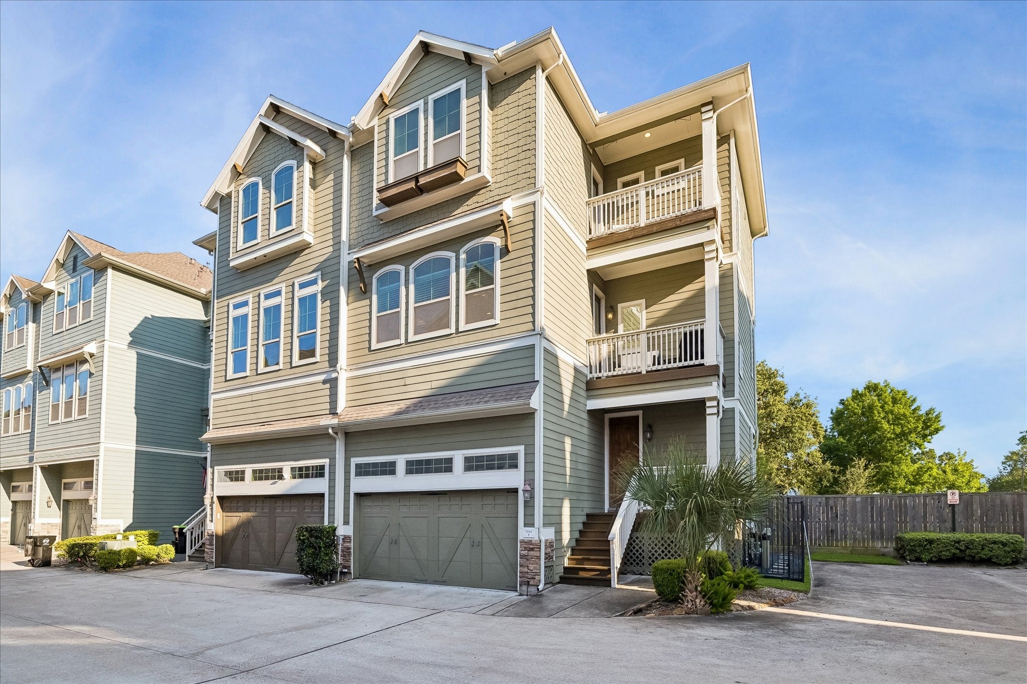 Beasley Hills Ln, Houston, TX 77008 #1
