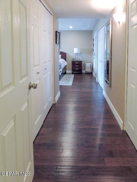 El Paso, Texas, 79935, United States, 4 Bedrooms Bedrooms, ,2 BathroomsBathrooms,Residential,For Sale,1923244