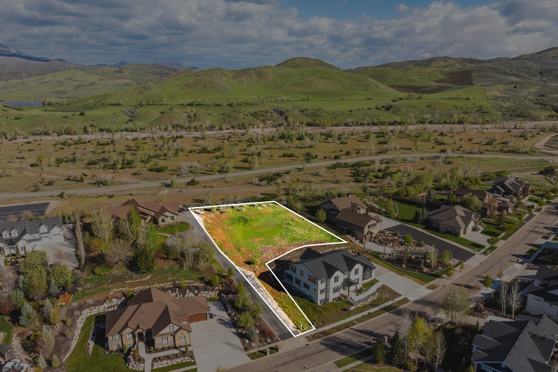  .88 Acre Lot in Mtn. Green with Unobstructed Snowbasin Views - 物件實景
