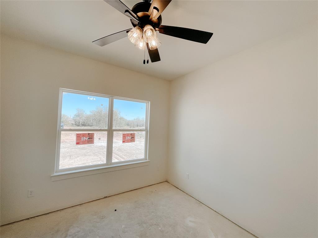 Millsap, Texas, 76066, United States, 4 Bedrooms Bedrooms, ,3 BathroomsBathrooms,Residential,For Sale,1980823