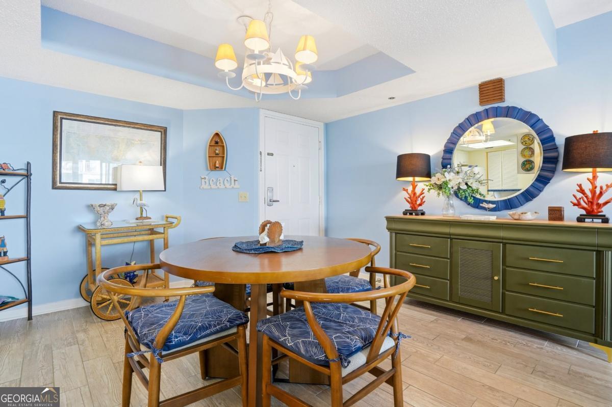 St. Simons, Georgia, 31522, United States, 2 Bedrooms Bedrooms, ,2 BathroomsBathrooms,Residential,For Sale,1991372