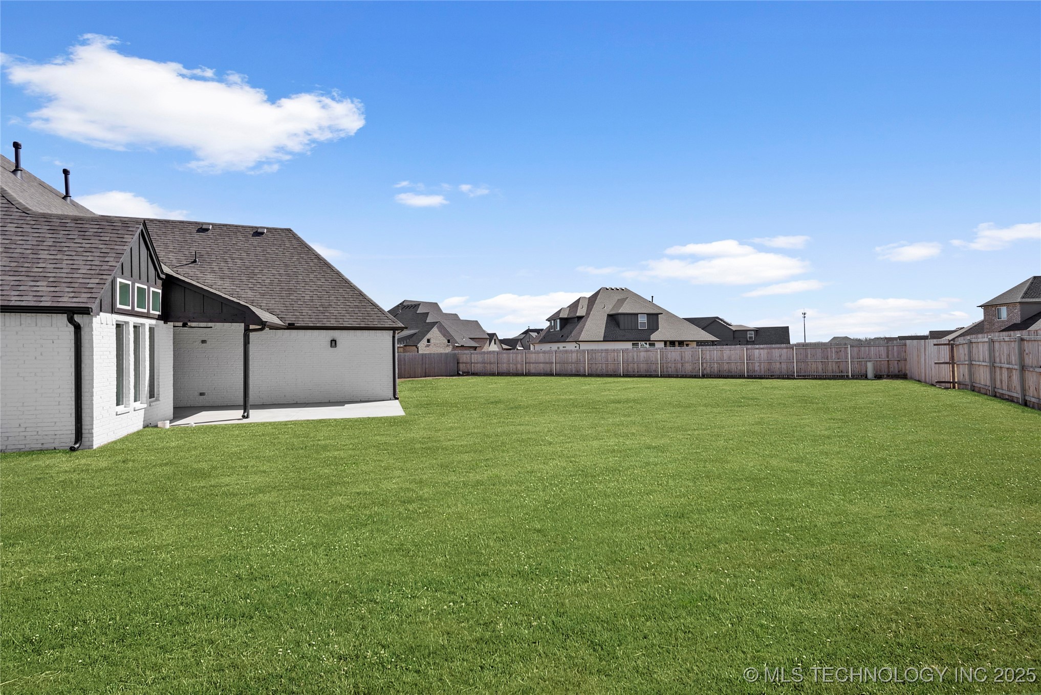 Bixby, Oklahoma, 74008, United States, 4 Bedrooms Bedrooms, ,4 BathroomsBathrooms,Residential,For Sale,1827435
