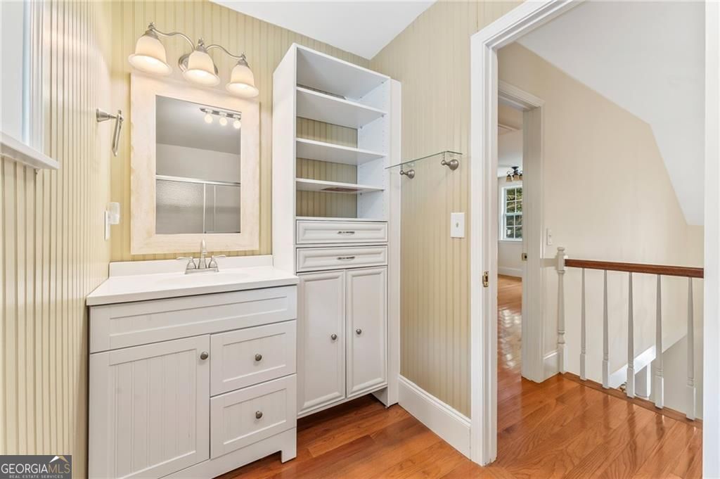 Mableton, Georgia, 30126, United States, 3 Bedrooms Bedrooms, ,4 BathroomsBathrooms,Residential,For Sale,1922554