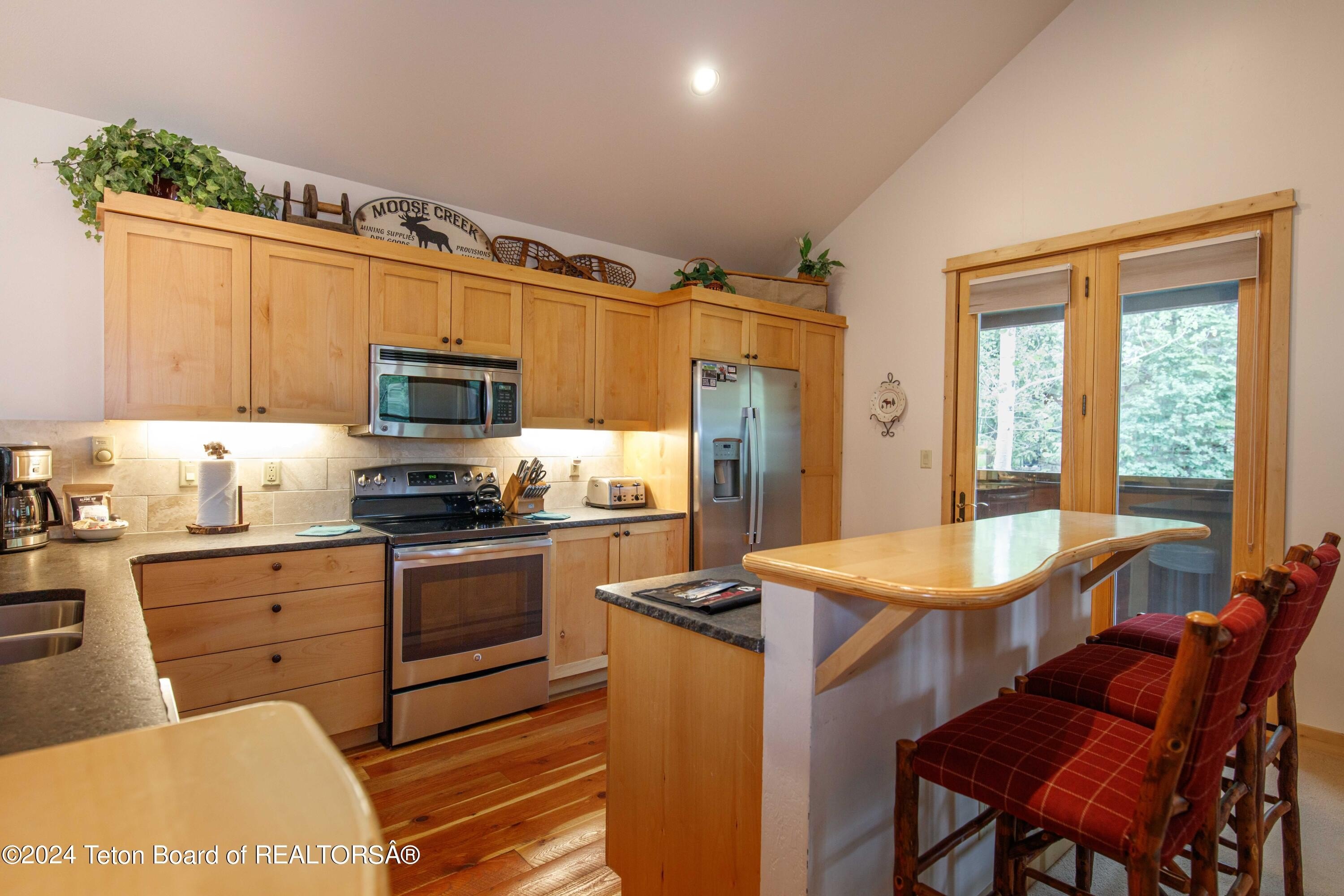 Teton Village, Wyoming, 83025, United States, 3 Bedrooms Bedrooms, ,4 BathroomsBathrooms,Residential,For Sale,1974822