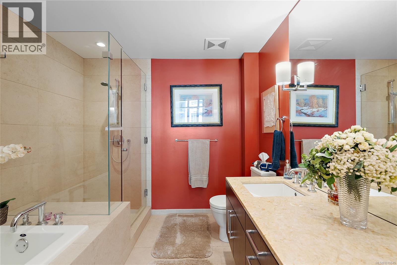 VICTORIA, British Columbia, V9A 0A1, CA, 2 Bedrooms Bedrooms, ,3 BathroomsBathrooms,Residential,For Sale,1949456