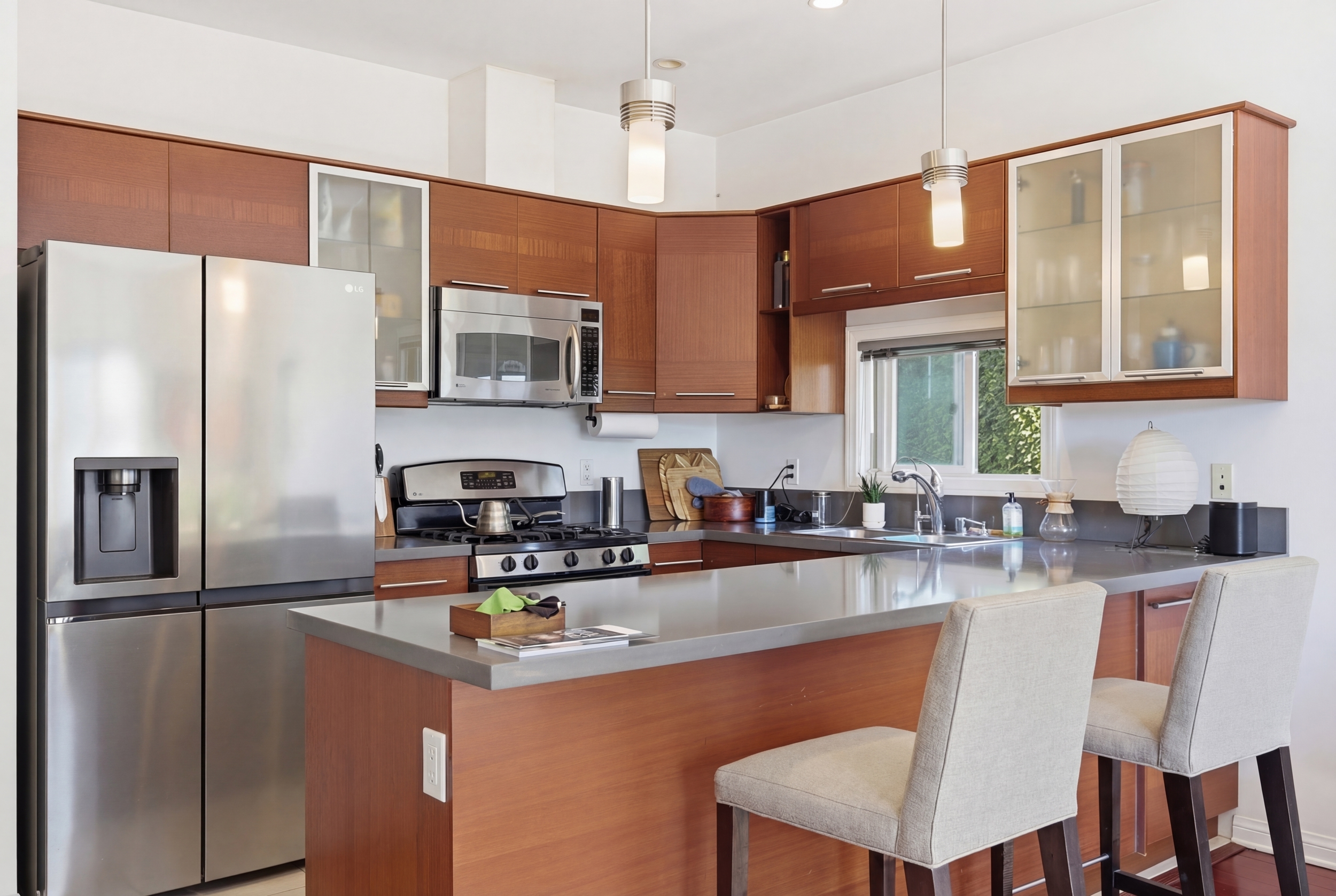  635 North Windsor Boulevard - 物件實景