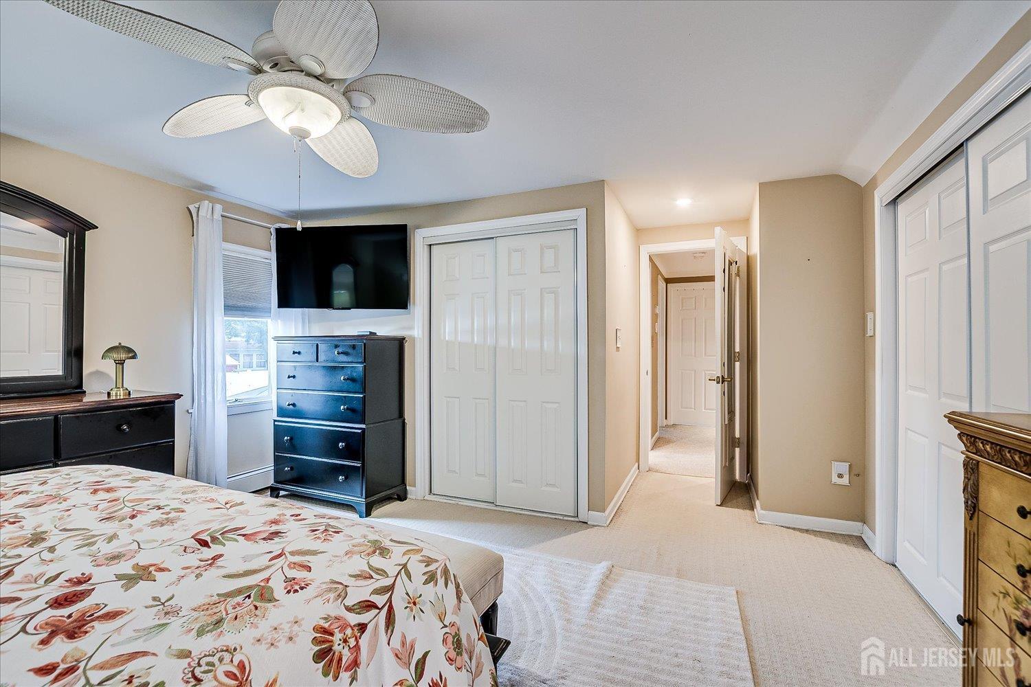 Carteret, New Jersey, 07008, United States, 4 Bedrooms Bedrooms, ,2 BathroomsBathrooms,Residential,For Sale,1981641