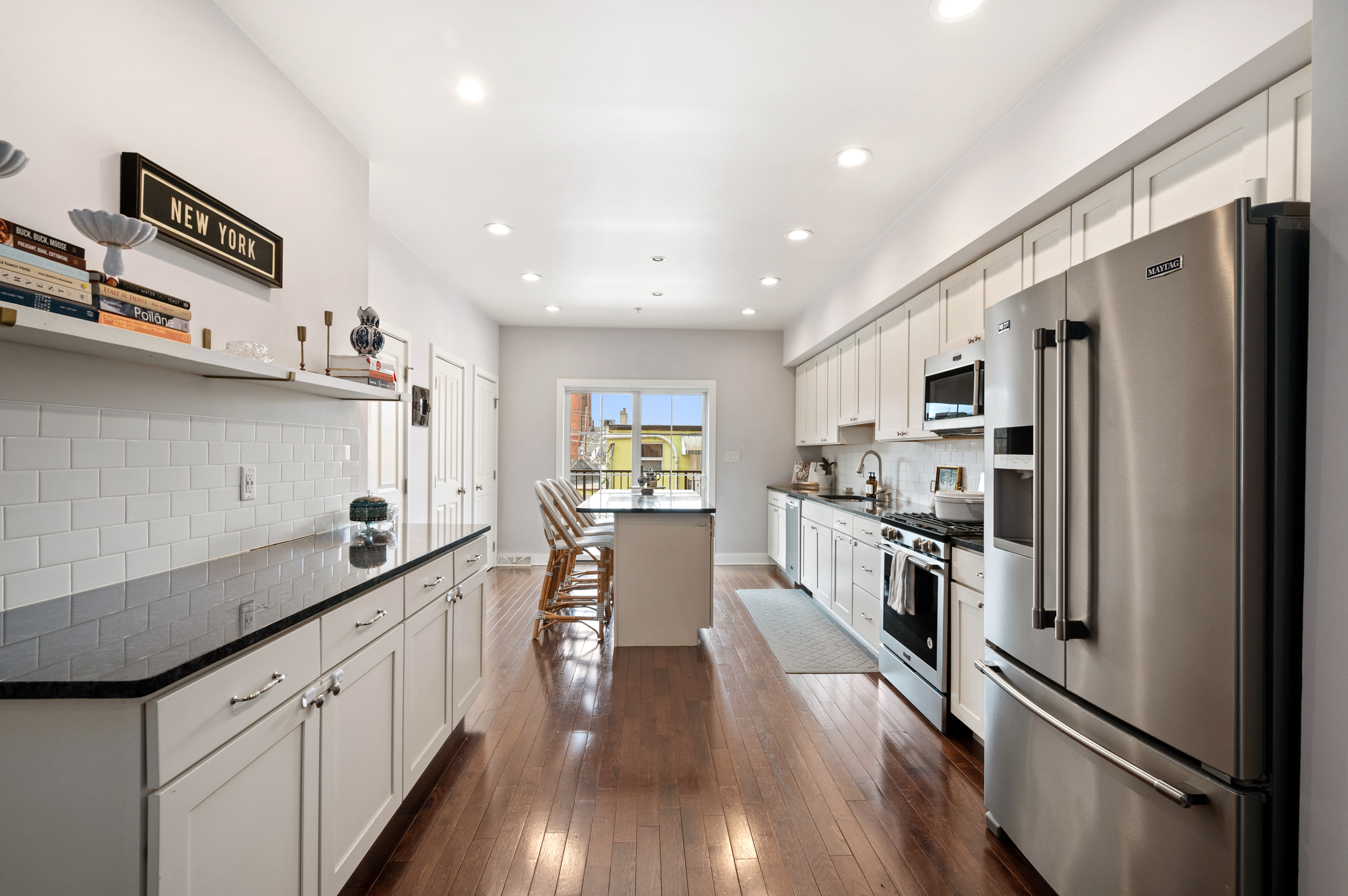  4059 Saint Johns Way, Pittsburgh, PA 15201 - 物件實景