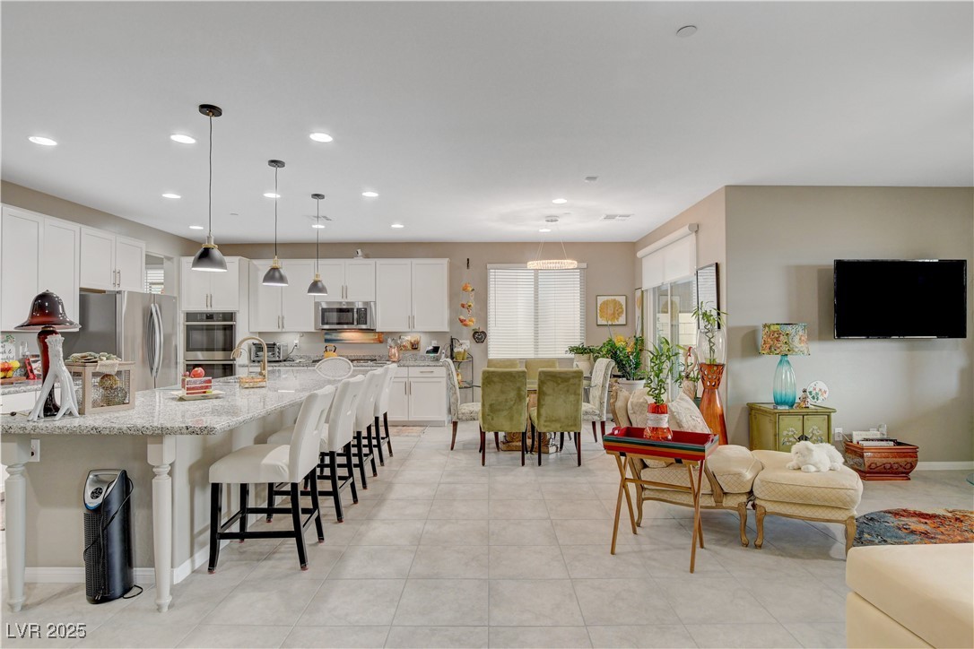 Henderson, Nevada, 89011, United States, 3 Bedrooms Bedrooms, ,2 BathroomsBathrooms,Residential,For Sale,1848397