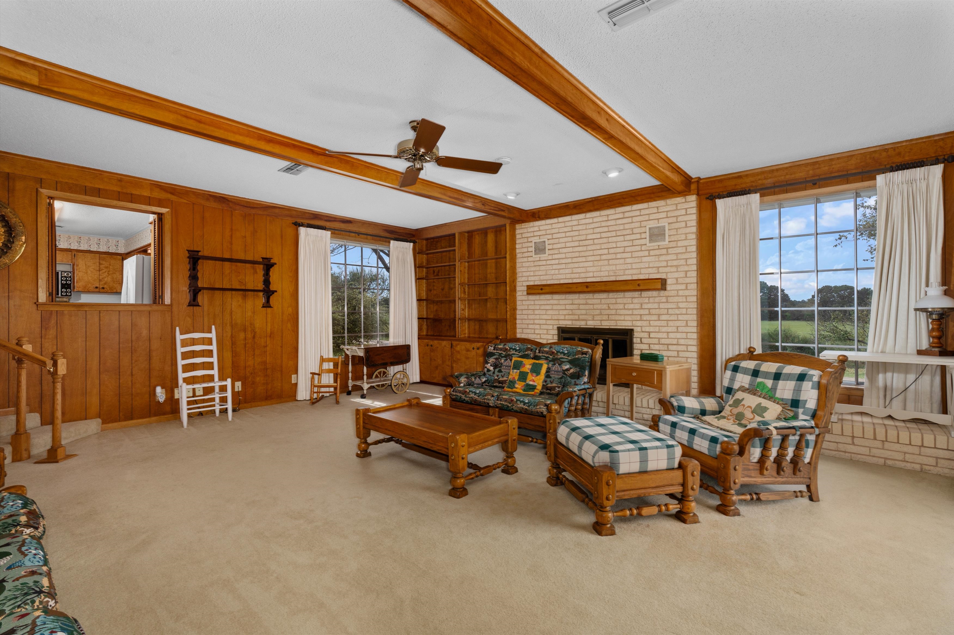 Henderson, Texas, 75654, United States, 3 Bedrooms Bedrooms, ,2 BathroomsBathrooms,Residential,For Sale,1983908