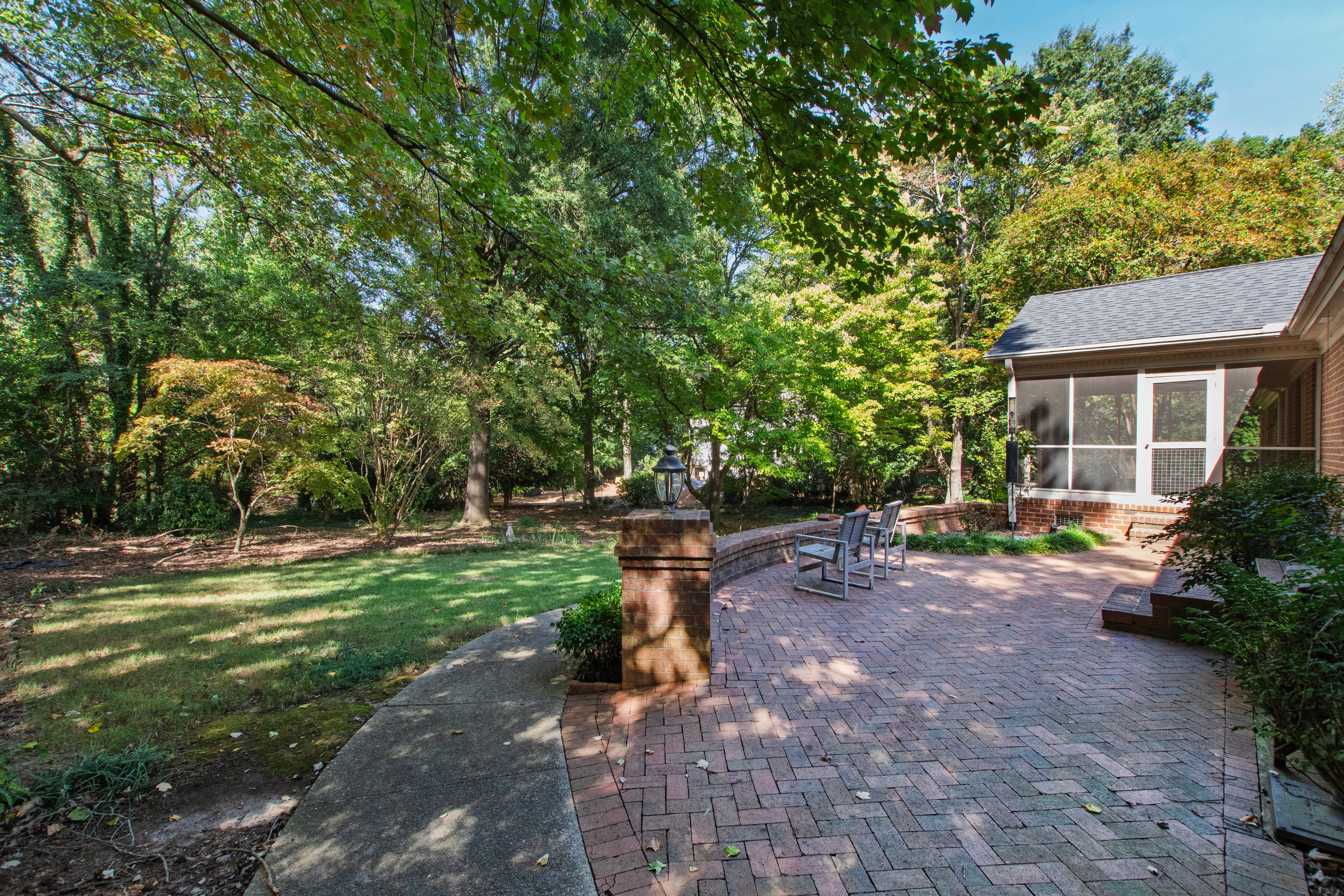  3705 Stonehaven Drive, Raleigh, NC 27609 - 物件實景