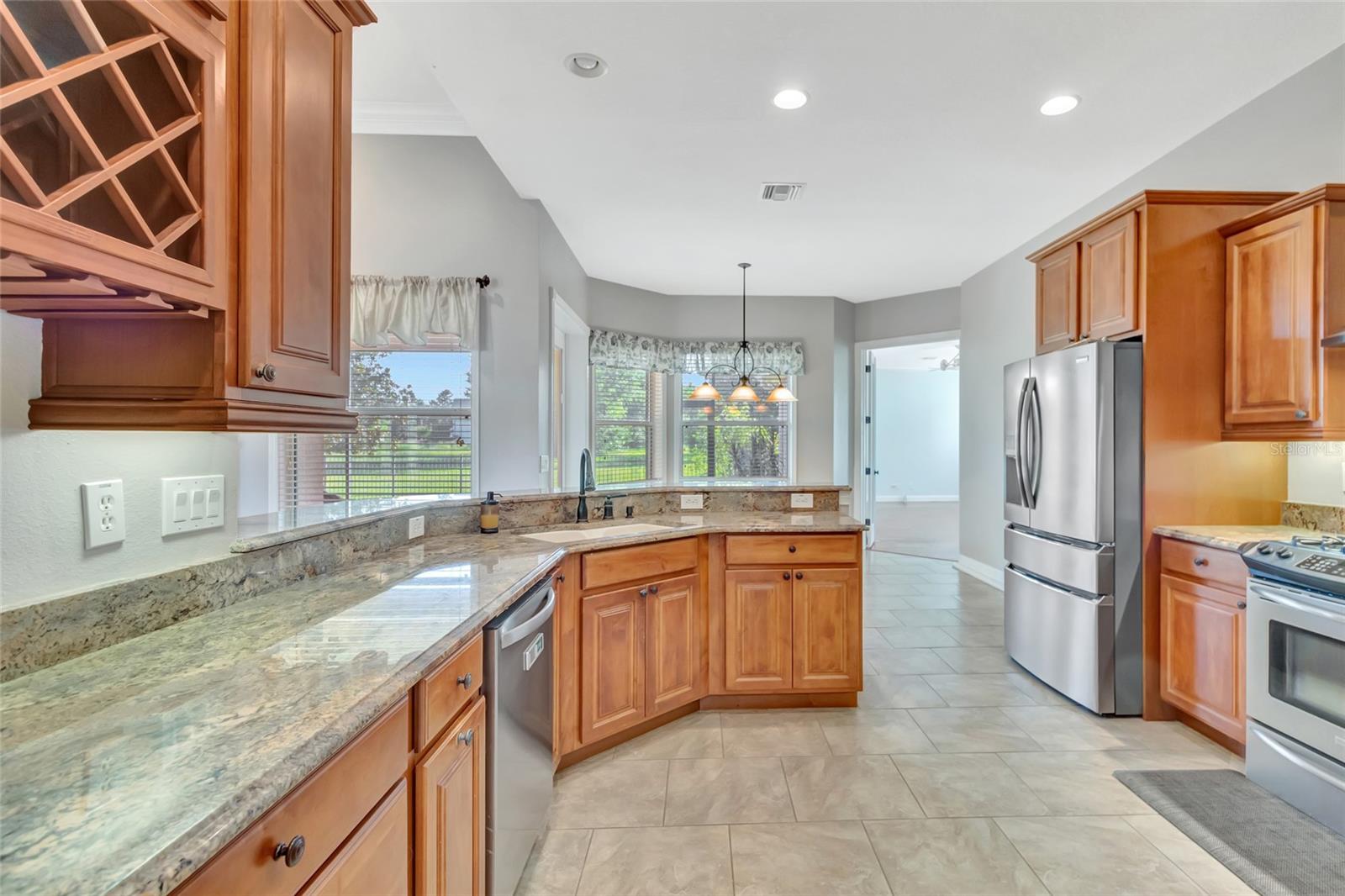 GROVELAND, Florida, 34736, United States, 4 Bedrooms Bedrooms, ,4 BathroomsBathrooms,Residential,For Sale,1917784