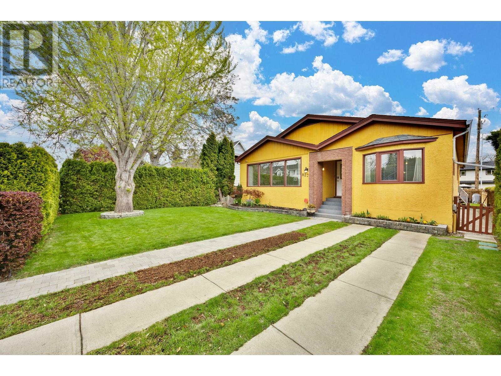 KELOWNA, British Columbia, V1Y 6A2, CA, 4 Bedrooms Bedrooms, ,3 BathroomsBathrooms,Residential,For Sale,1838696