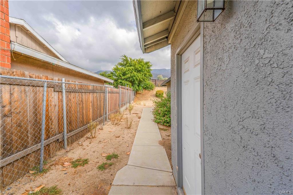 San Bernardino, California, 92407, United States, 4 Bedrooms Bedrooms, ,Residential,For Sale,1995159