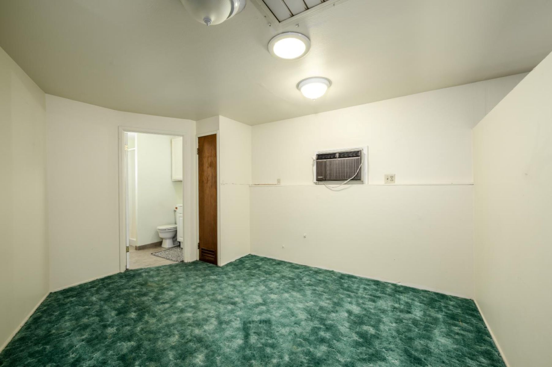  1534 Hutchison Valley Drive, Woodland, CA 95776 - 物件實景