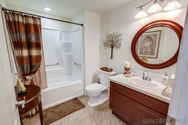 Santee, California, 92071, United States, 2 Bedrooms Bedrooms, ,2 BathroomsBathrooms,Residential,For Sale,1929099