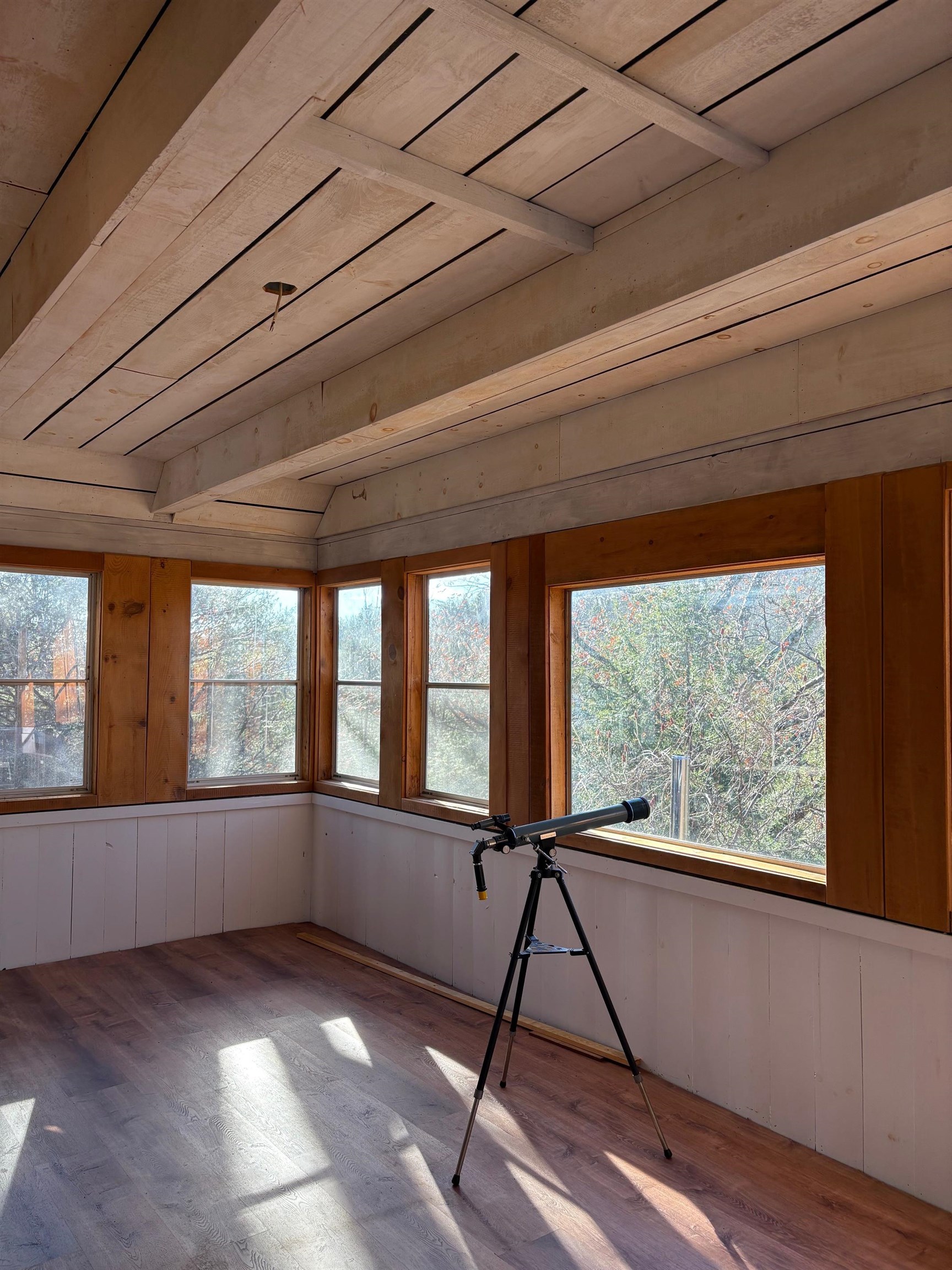 Winchester, New Hampshire, 03470, United States, 3 Bedrooms Bedrooms, ,2 BathroomsBathrooms,Residential,For Sale,2001940