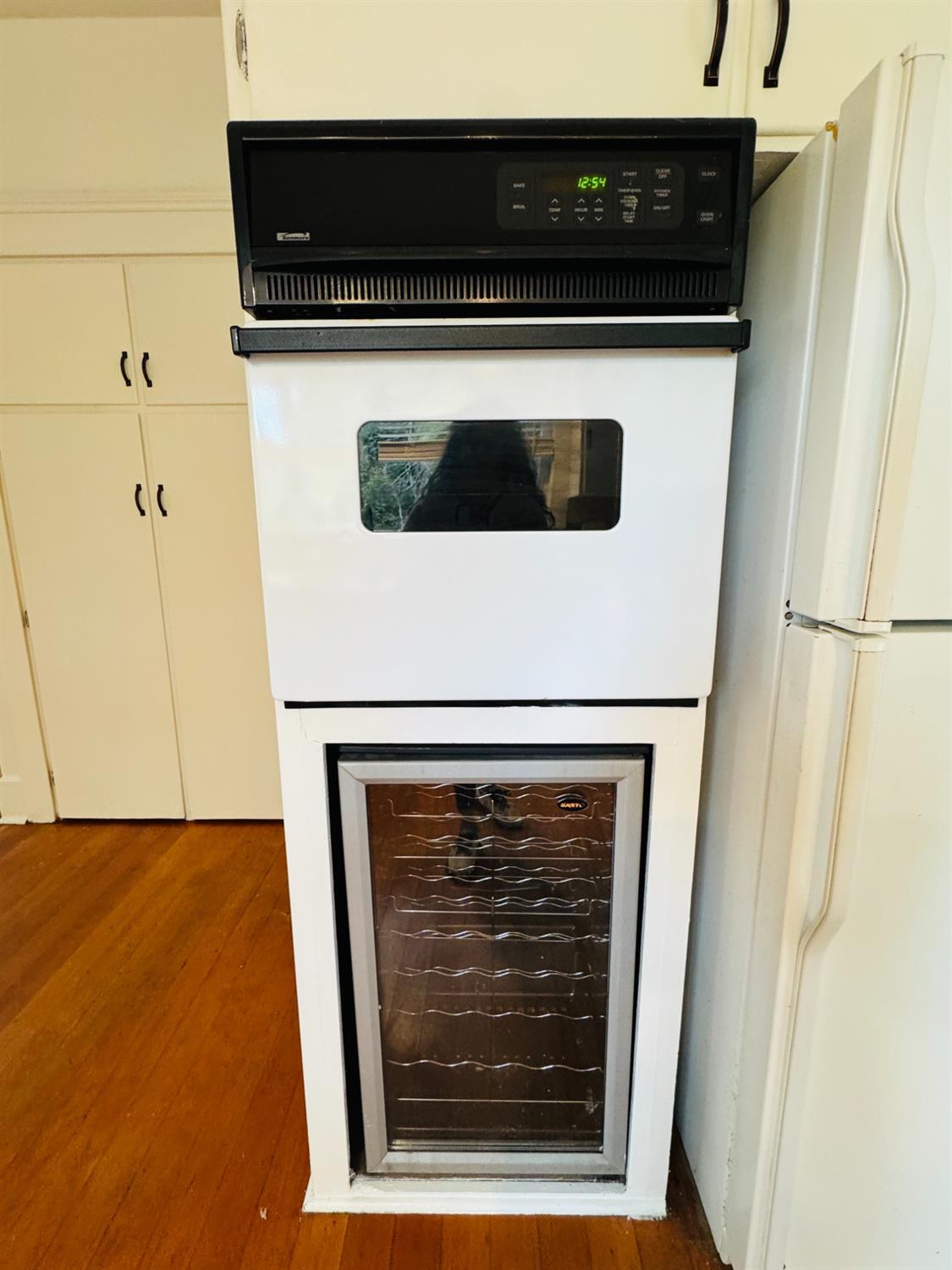 Santa Cruz, California, 95060, United States, 3 Bedrooms Bedrooms, ,2 BathroomsBathrooms,Residential,For Sale,2001181