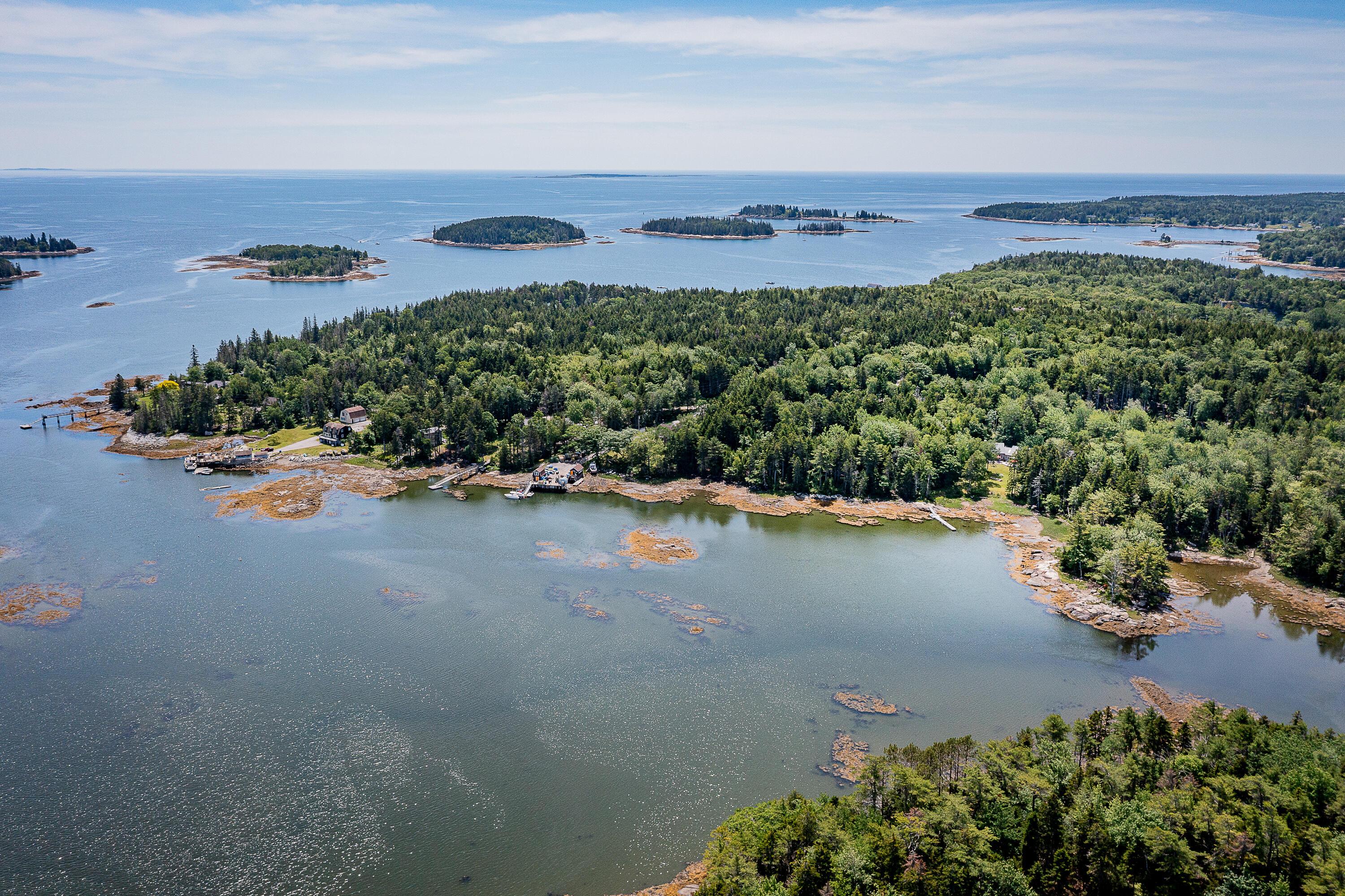  72 States Point Road - 物件實景
