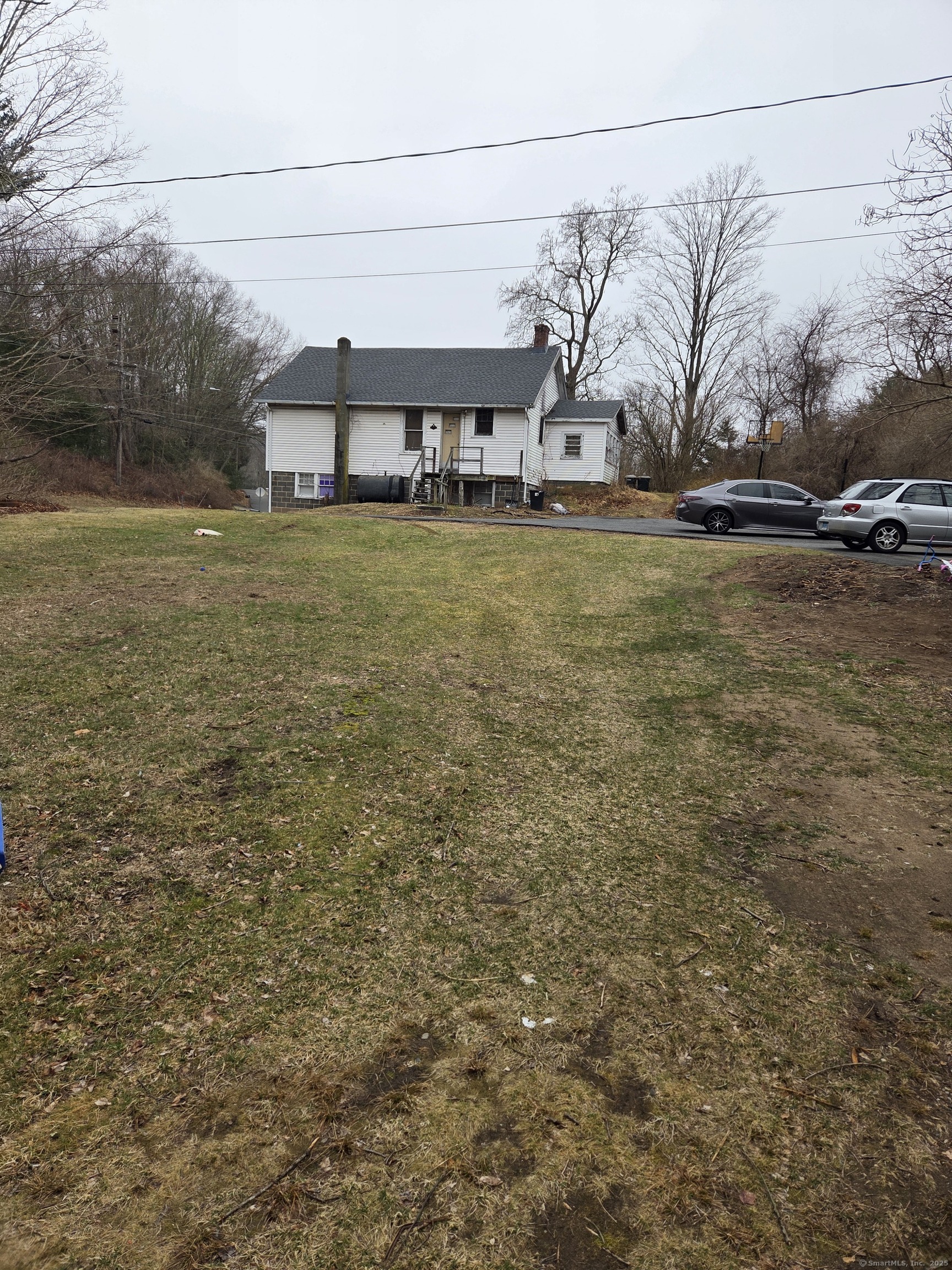 Columbia, Connecticut, 06237, United States, 8 Bedrooms Bedrooms, ,4 BathroomsBathrooms,Residential,For Sale,1766419