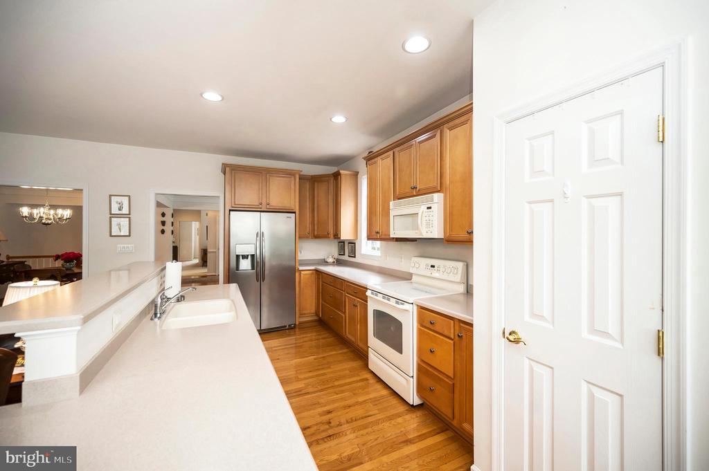 Fredericksburg, Virginia, 22401, United States, 3 Bedrooms Bedrooms, ,3 BathroomsBathrooms,Residential,For Sale,1911277