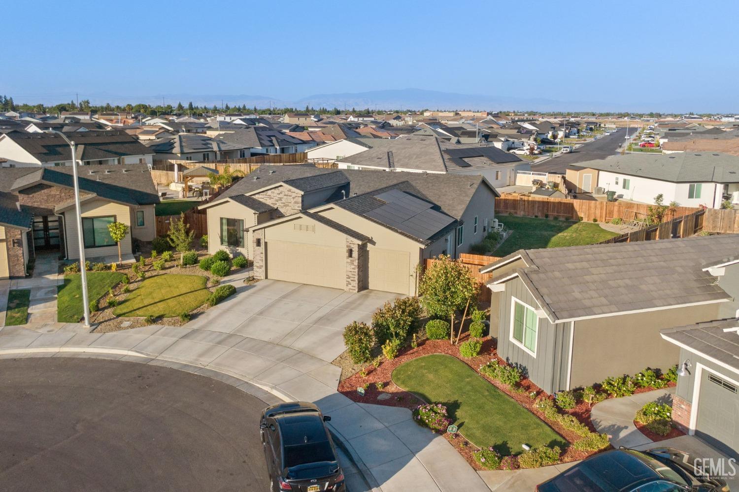 Bakersfield, California, 93313, United States, 4 Bedrooms Bedrooms, ,3 BathroomsBathrooms,Residential,For Sale,1917605