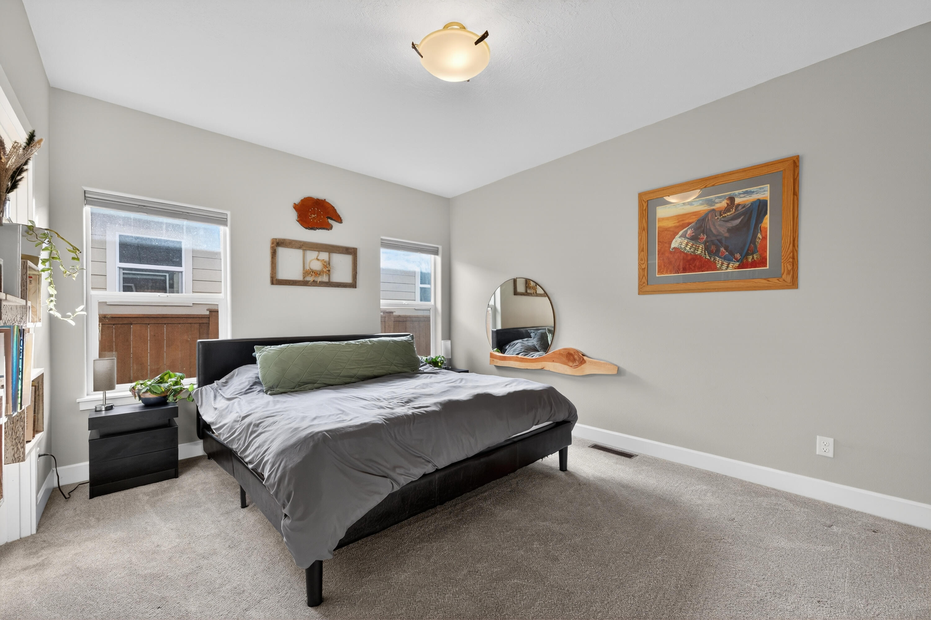 Redmond, Oregon, 97756, United States, 3 Bedrooms Bedrooms, ,2 BathroomsBathrooms,Residential,For Sale,2007791