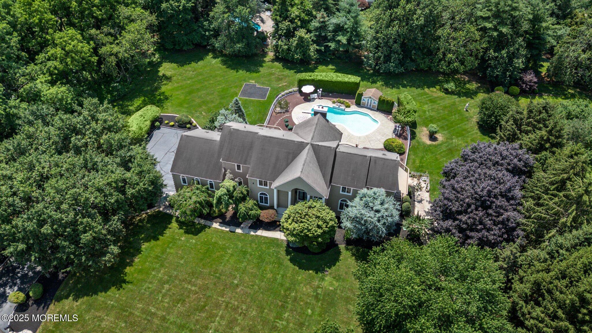 Manalapan, New Jersey, 07726, United States, 5 Bedrooms Bedrooms, ,7 BathroomsBathrooms,Residential,For Sale,1979083