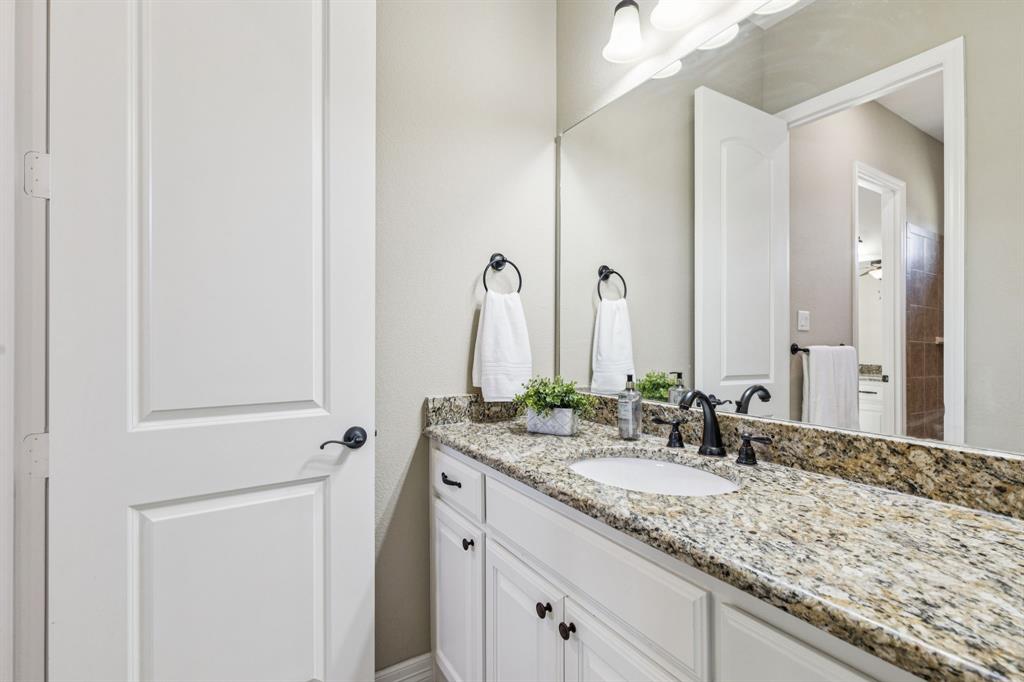 Forney, Texas, 75126, United States, 3 Bedrooms Bedrooms, ,3 BathroomsBathrooms,Residential,For Sale,1988143