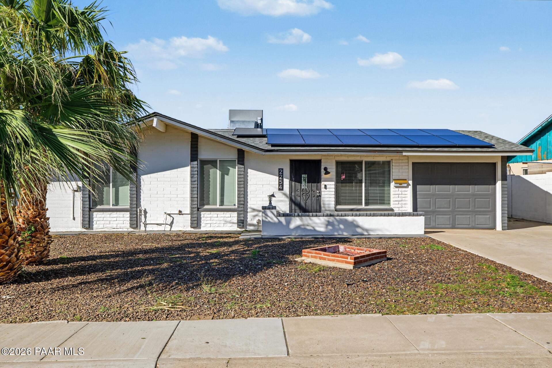 Charter Oak Rd, Phoenix, AZ 85029