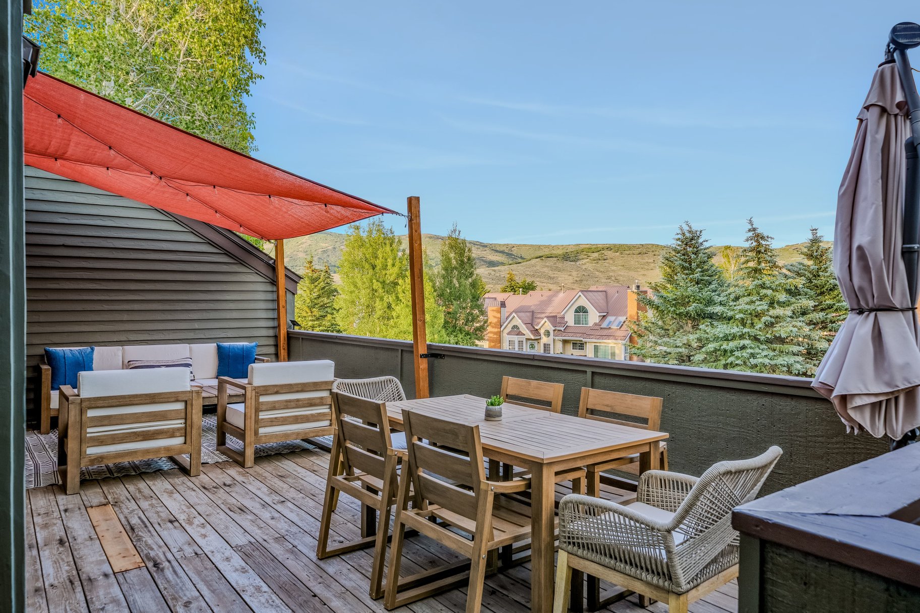  Recently Remodeled in Peaceful Elk Run - 物件實景