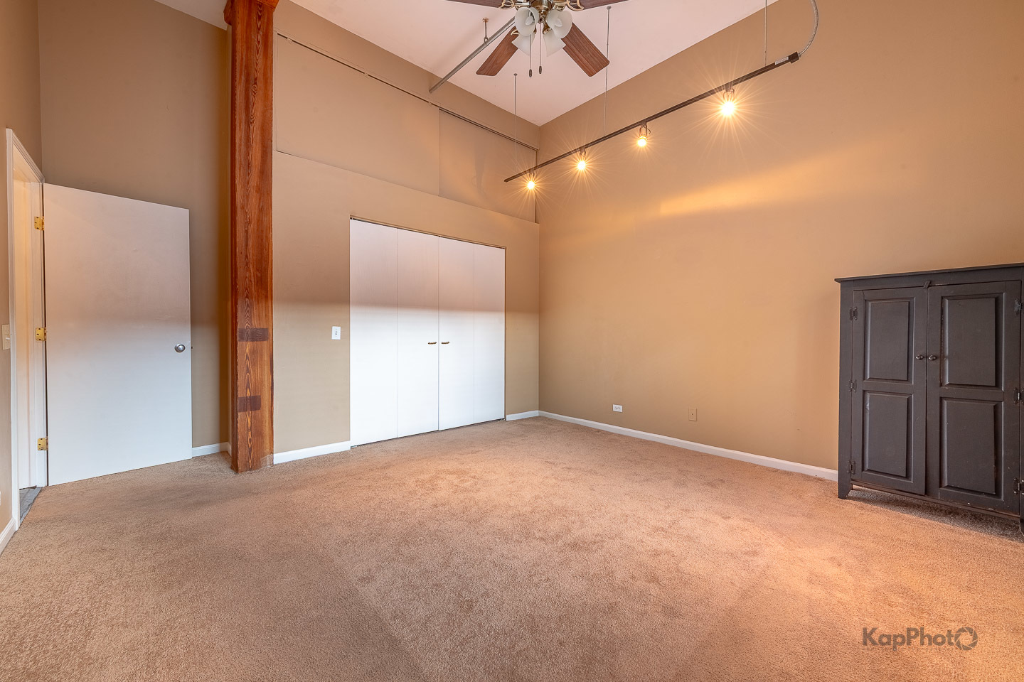 Chicago, Illinois, 60607, United States, 1 Bedroom Bedrooms, ,1 BathroomBathrooms,Residential,For Sale,1935059