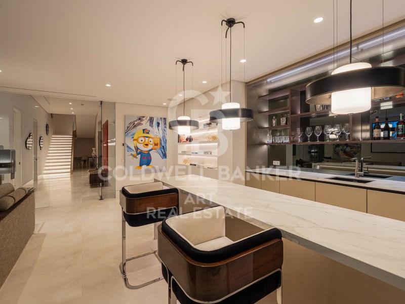 Marbella, Andalusia, ES, 5 Bedrooms Bedrooms, ,6 BathroomsBathrooms,Residential,For Sale,1984936