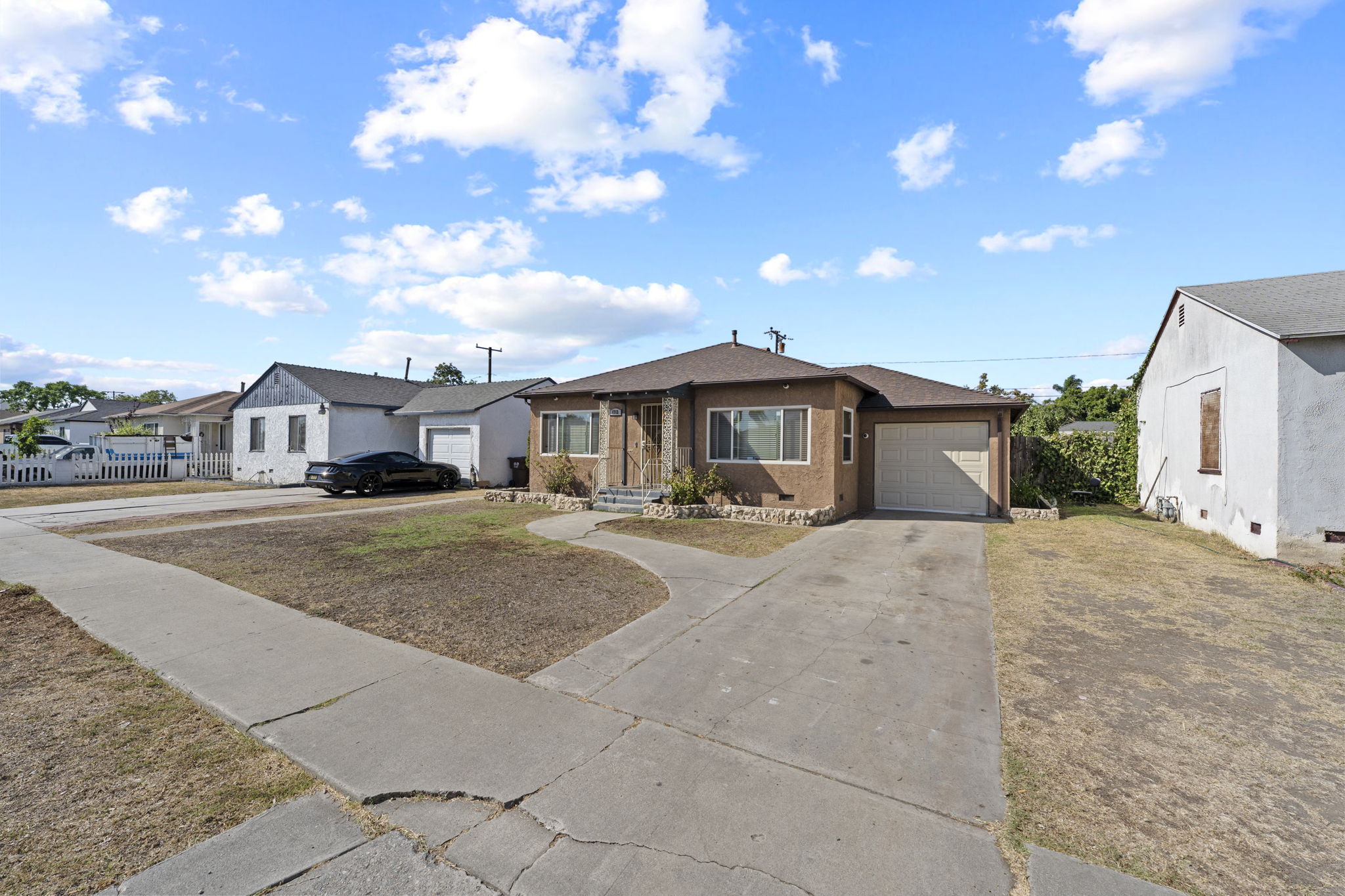 Compton, California, 90220, United States, 3 Bedrooms Bedrooms, ,2 BathroomsBathrooms,Residential,For Sale,1995988