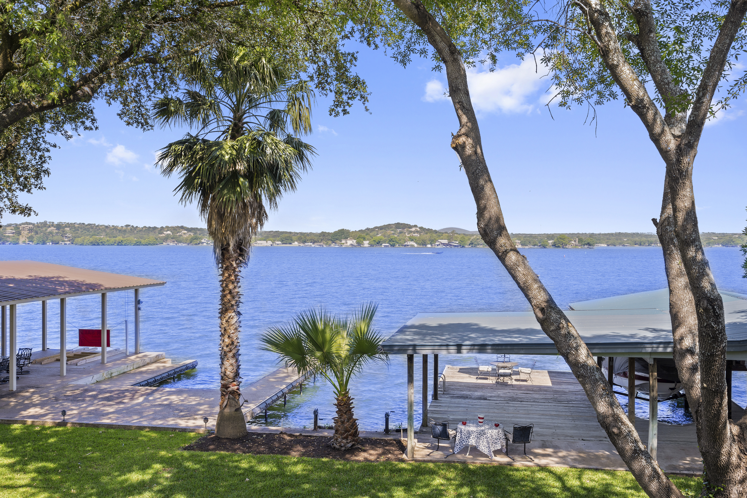  132 Web Isle // on Lake LBJ // Granite Shoals - 物件實景