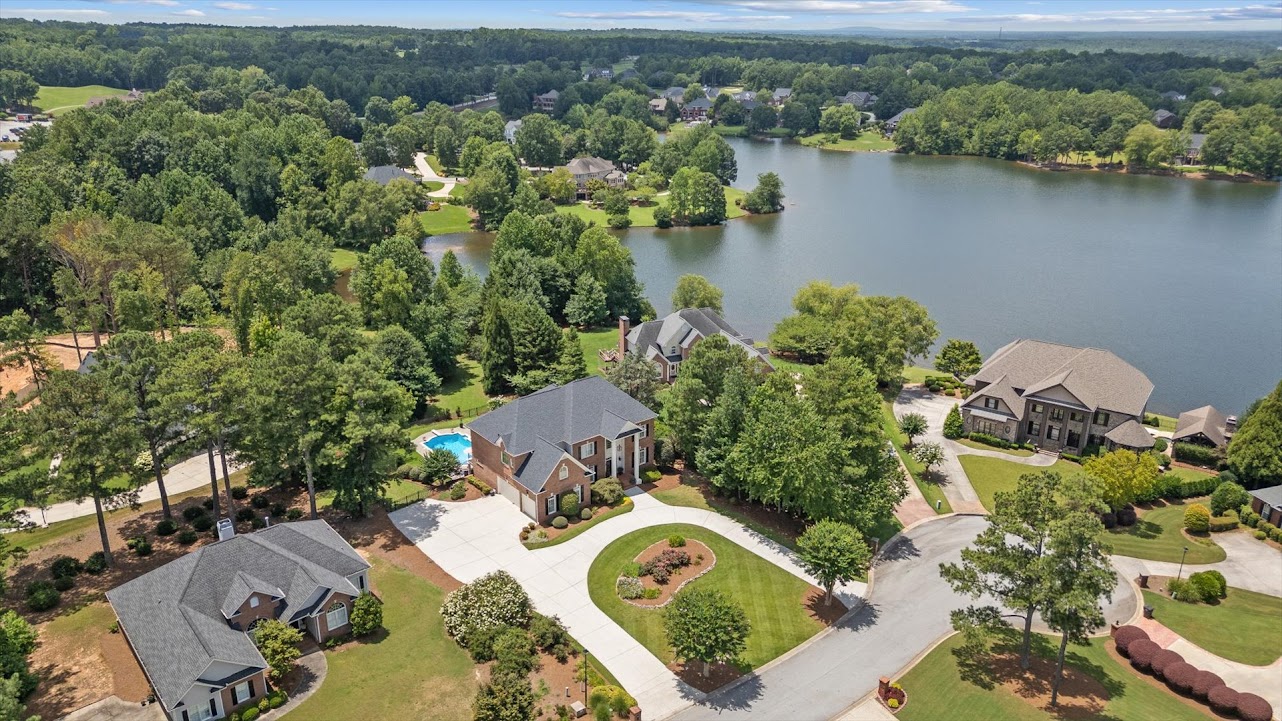 Carrollton, Georgia, 30116, United States, 6 Bedrooms Bedrooms, ,5 BathroomsBathrooms,Residential,For Sale,1893657