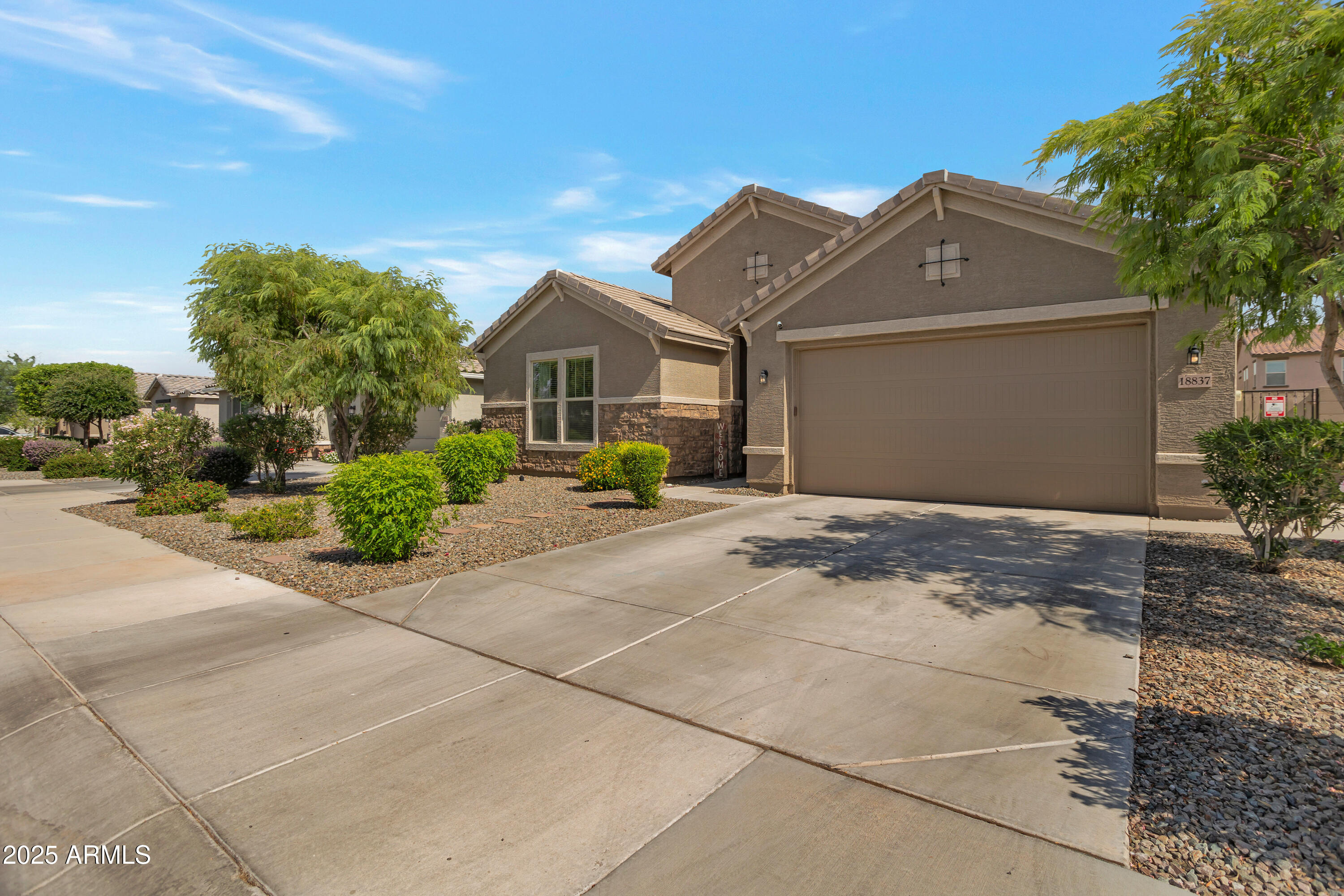 Litchfield Park, Arizona, 85340, United States, 4 Bedrooms Bedrooms, ,Residential,For Sale,1866575