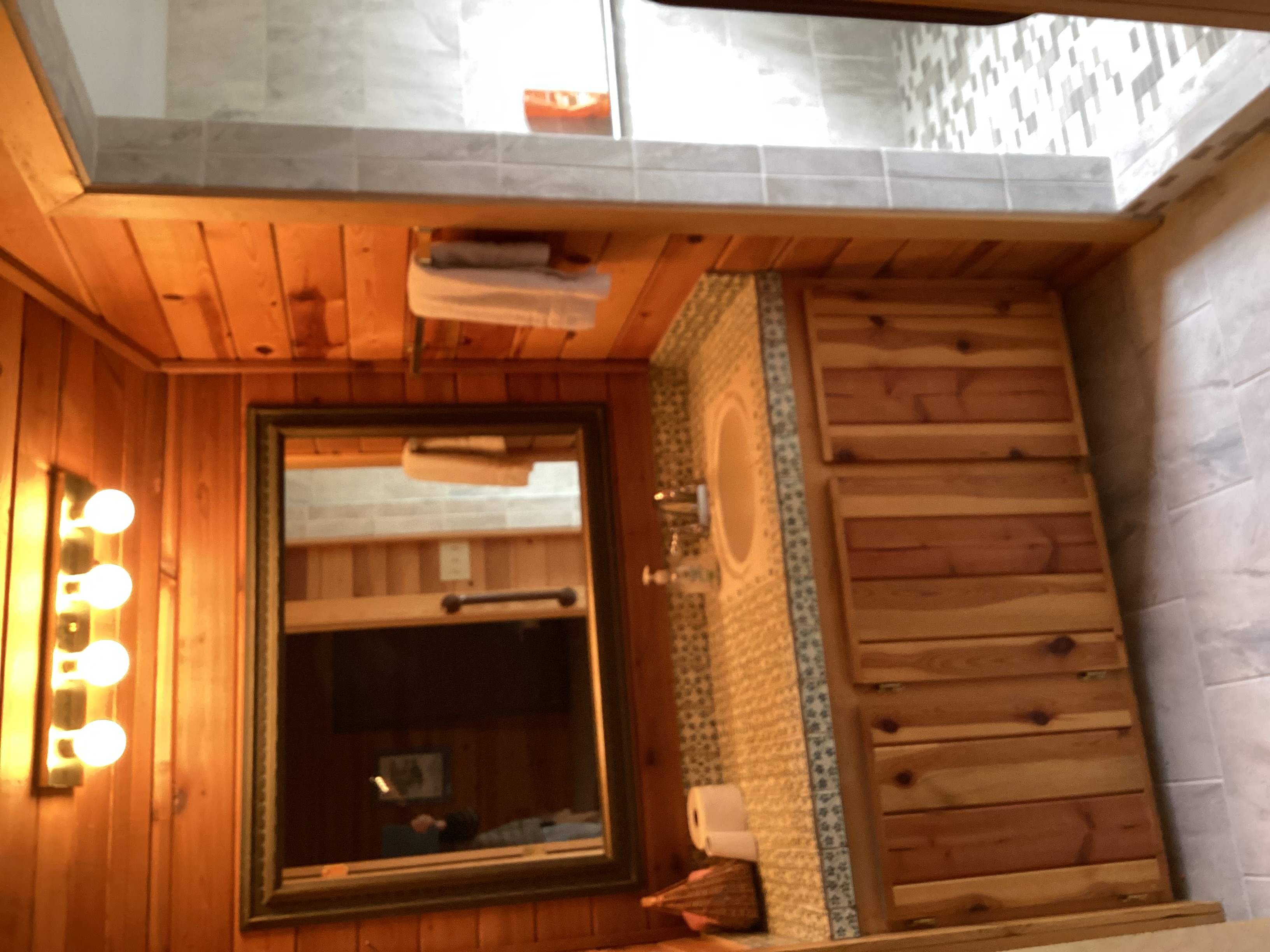 Alto, New Mexico, 88312, United States, 5 Bedrooms Bedrooms, ,3 BathroomsBathrooms,Residential,For Sale,1916223