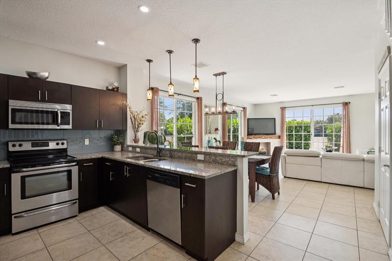 Pompano Beach, Florida, 33062, United States, 3 Bedrooms Bedrooms, ,3 BathroomsBathrooms,Residential,For Sale,1838551
