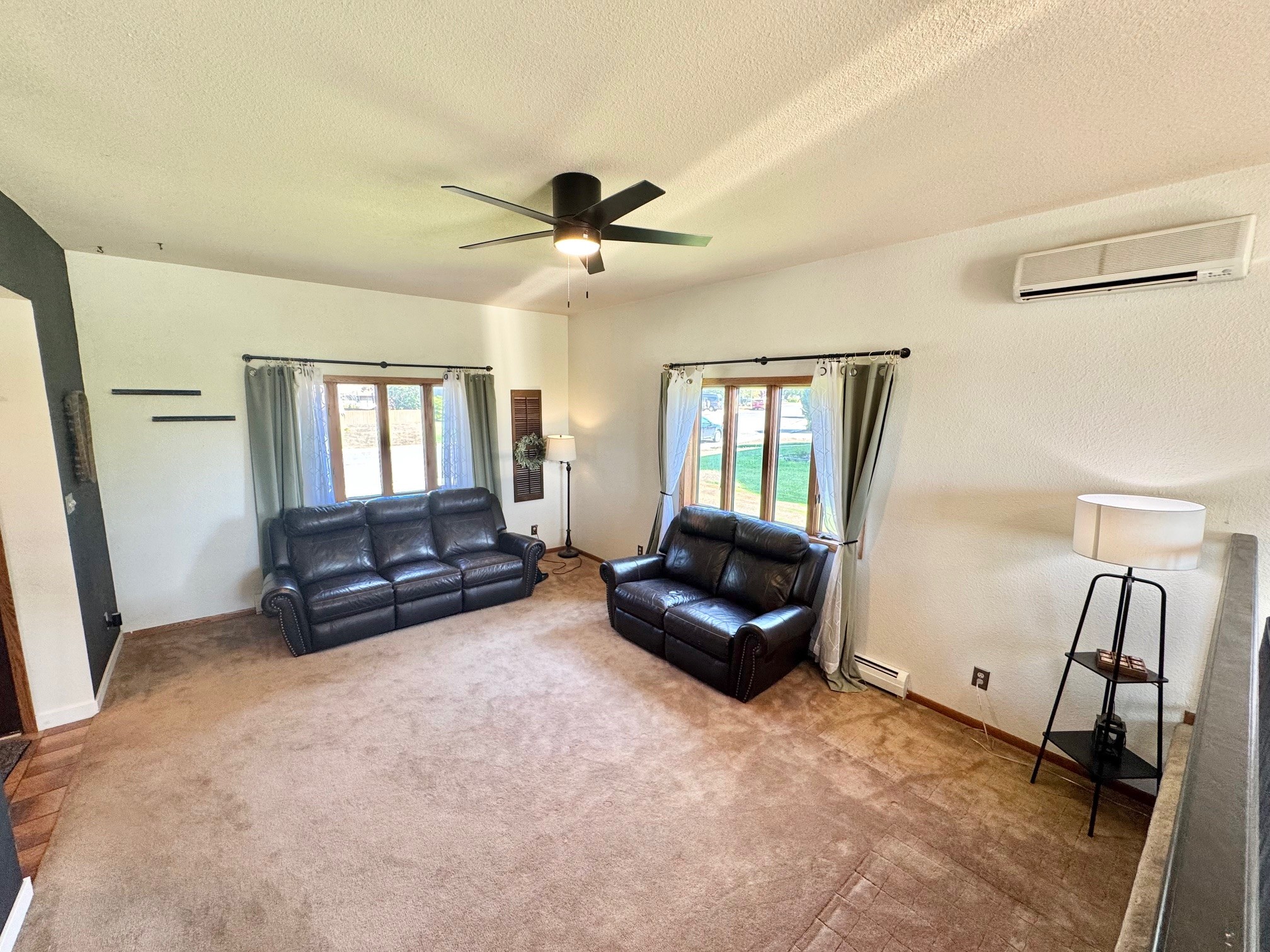Helena, Montana, 59601, United States, 5 Bedrooms Bedrooms, ,4 BathroomsBathrooms,Residential,For Sale,1899744