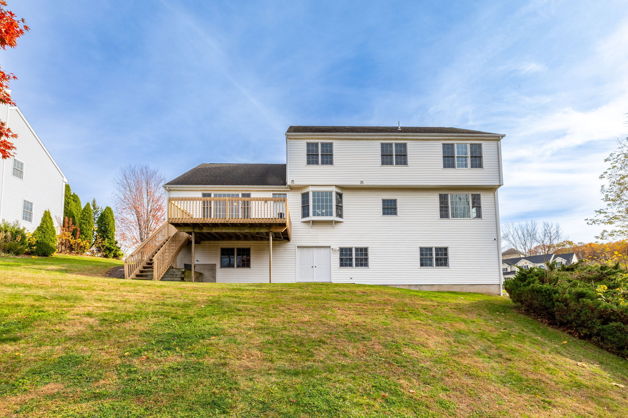 Rocky Hill, Connecticut, 06067, United States, 4 Bedrooms Bedrooms, ,3 BathroomsBathrooms,Residential,For Sale,1991962