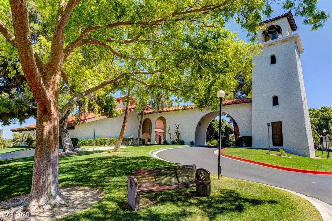 Las Vegas, Nevada, 89102, United States, 2 Bedrooms Bedrooms, ,2 BathroomsBathrooms,Residential,For Sale,2002910