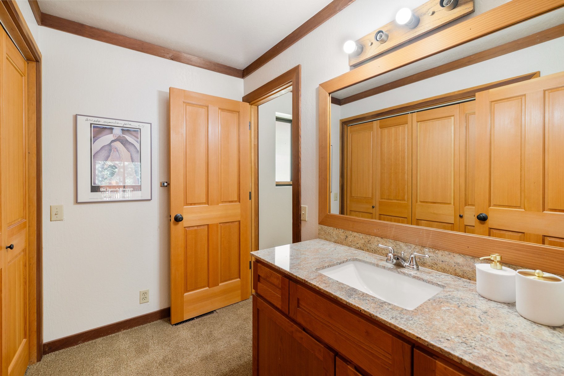  Cozy Olympic Valley Ski Cabin Near Palisades Tahoe - 物件實景