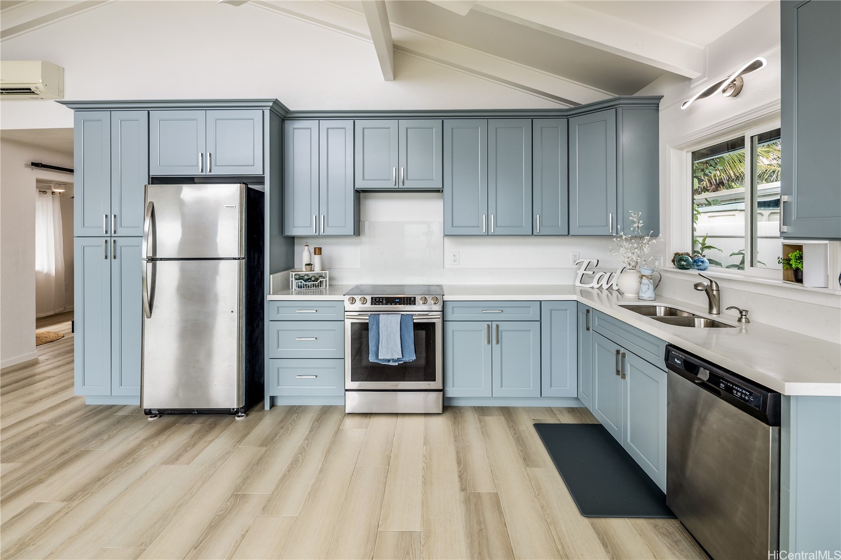 Hauula, Hawaii, 96717, United States, 2 Bedrooms Bedrooms, ,2 BathroomsBathrooms,Residential,For Sale,1992068