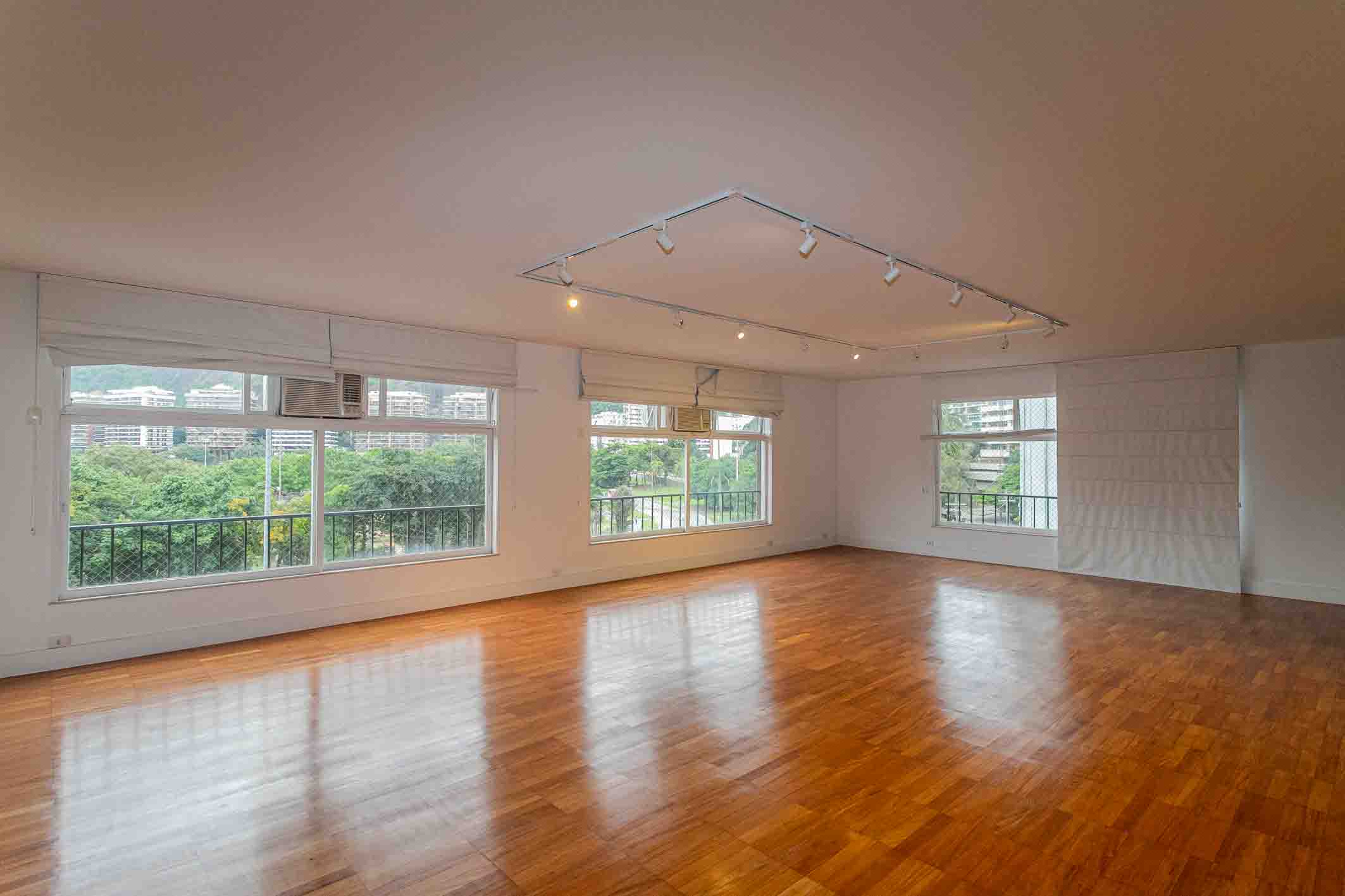  Spacious front-facing apartment overlooking Lagoa near Ipanema - 物件實景