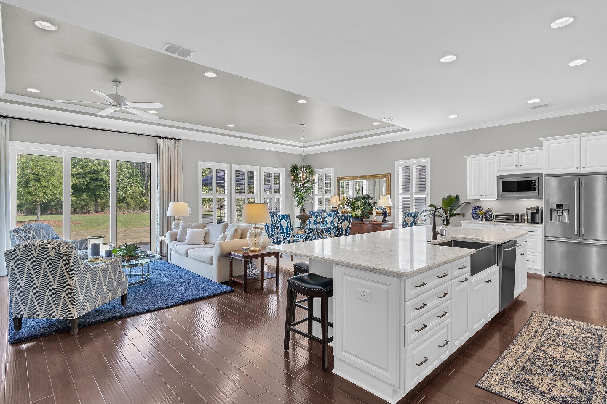 Summerville, South Carolina, 29486, United States, 3 Bedrooms Bedrooms, ,3 BathroomsBathrooms,Residential,For Sale,1784160