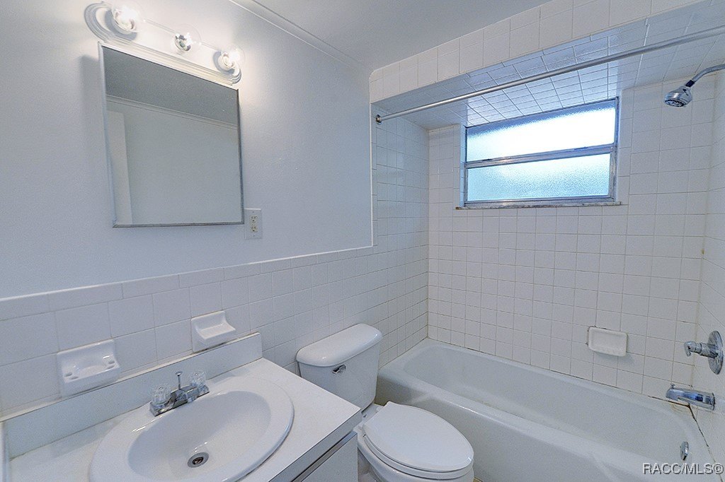 Crystal River, Florida, 34429, United States, ,Residential,For Sale,1977748