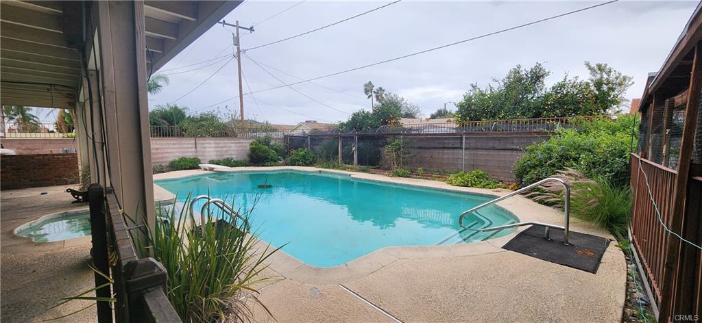 Bloomington, California, 92316, United States, 5 Bedrooms Bedrooms, ,2 BathroomsBathrooms,Residential,For Sale,2008810