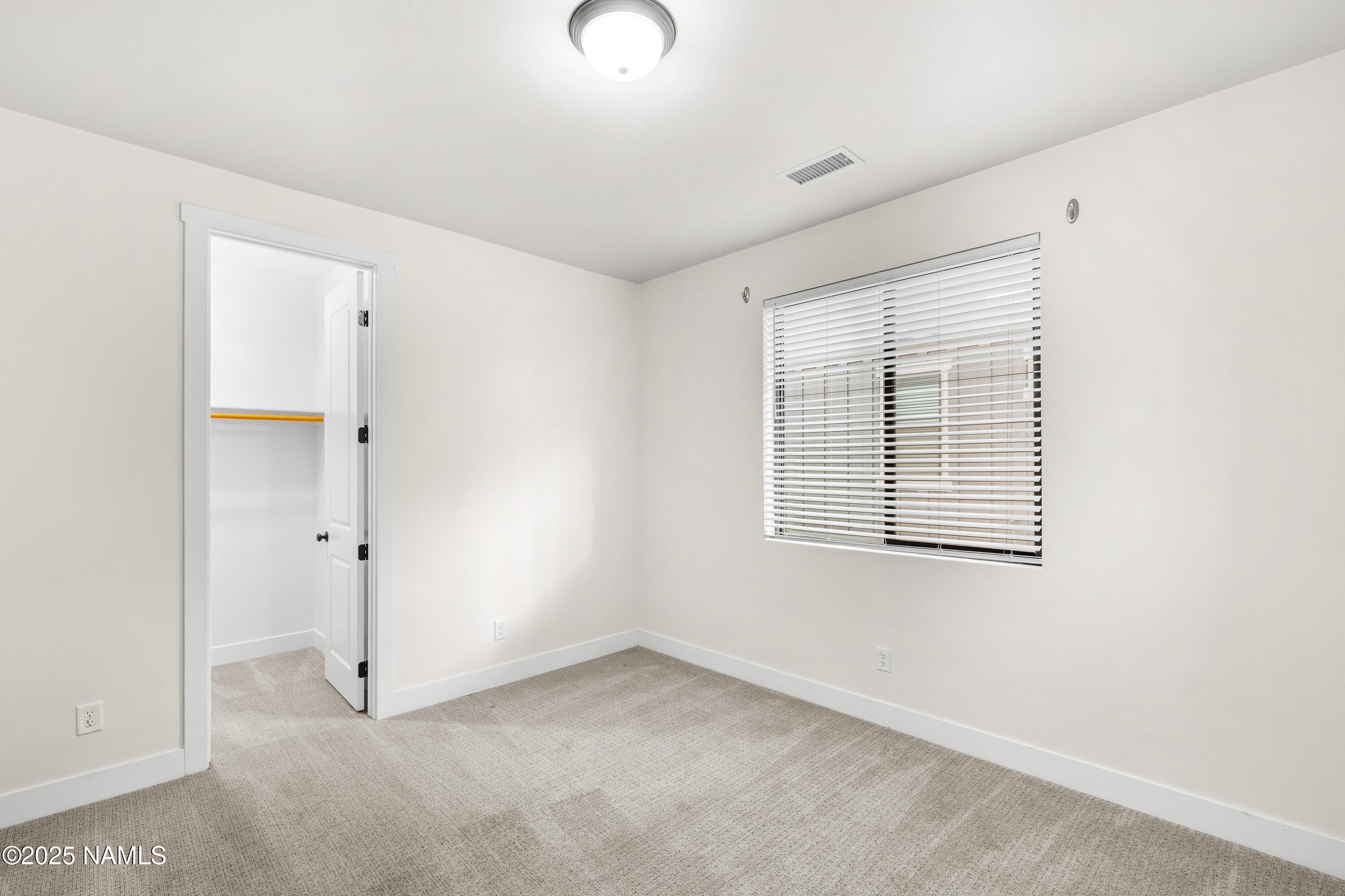 Flagstaff, Arizona, 86001, United States, 5 Bedrooms Bedrooms, ,4 BathroomsBathrooms,Residential,For Sale,1902555