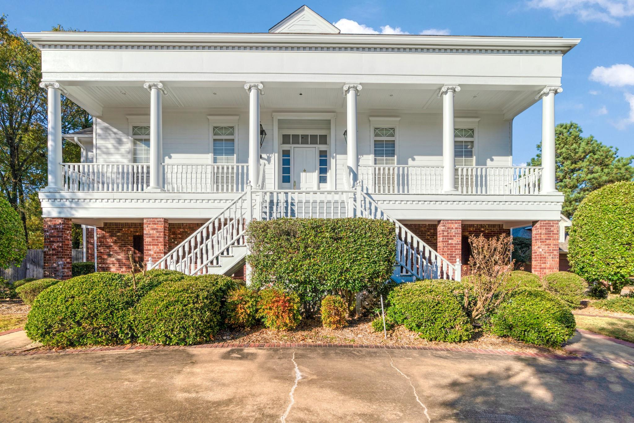 Paris, Texas, 75462, United States, 5 Bedrooms Bedrooms, ,5 BathroomsBathrooms,Residential,For Sale,1990827